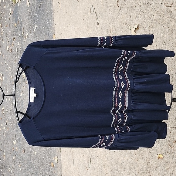 Angel + Premium Bell Sleeve Aztek Embroidery Long Slv Sz. L Blouse Tunic - Picture 1 of 9